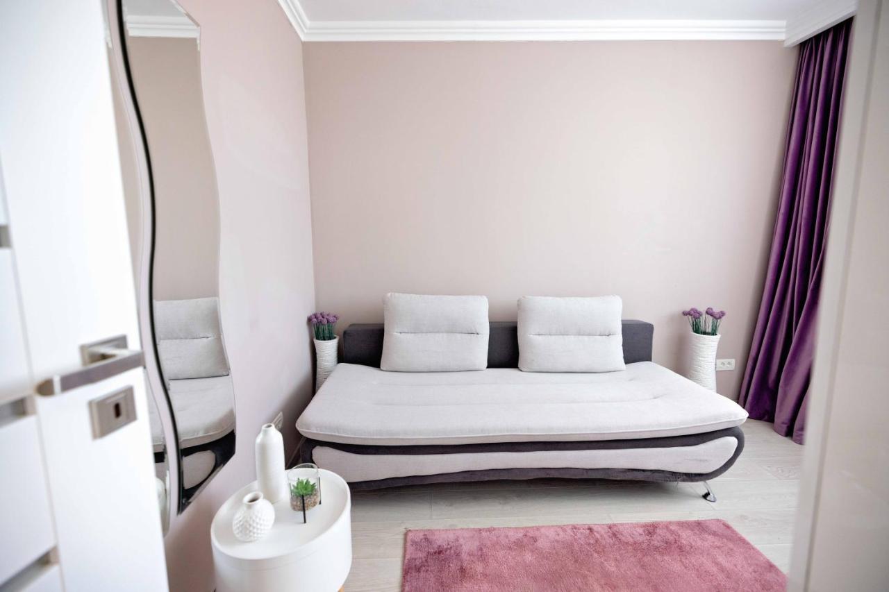 Joyful Apartment Тимишоара Екстериор снимка