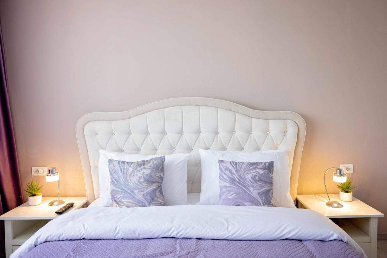 Joyful Apartment Тимишоара Екстериор снимка